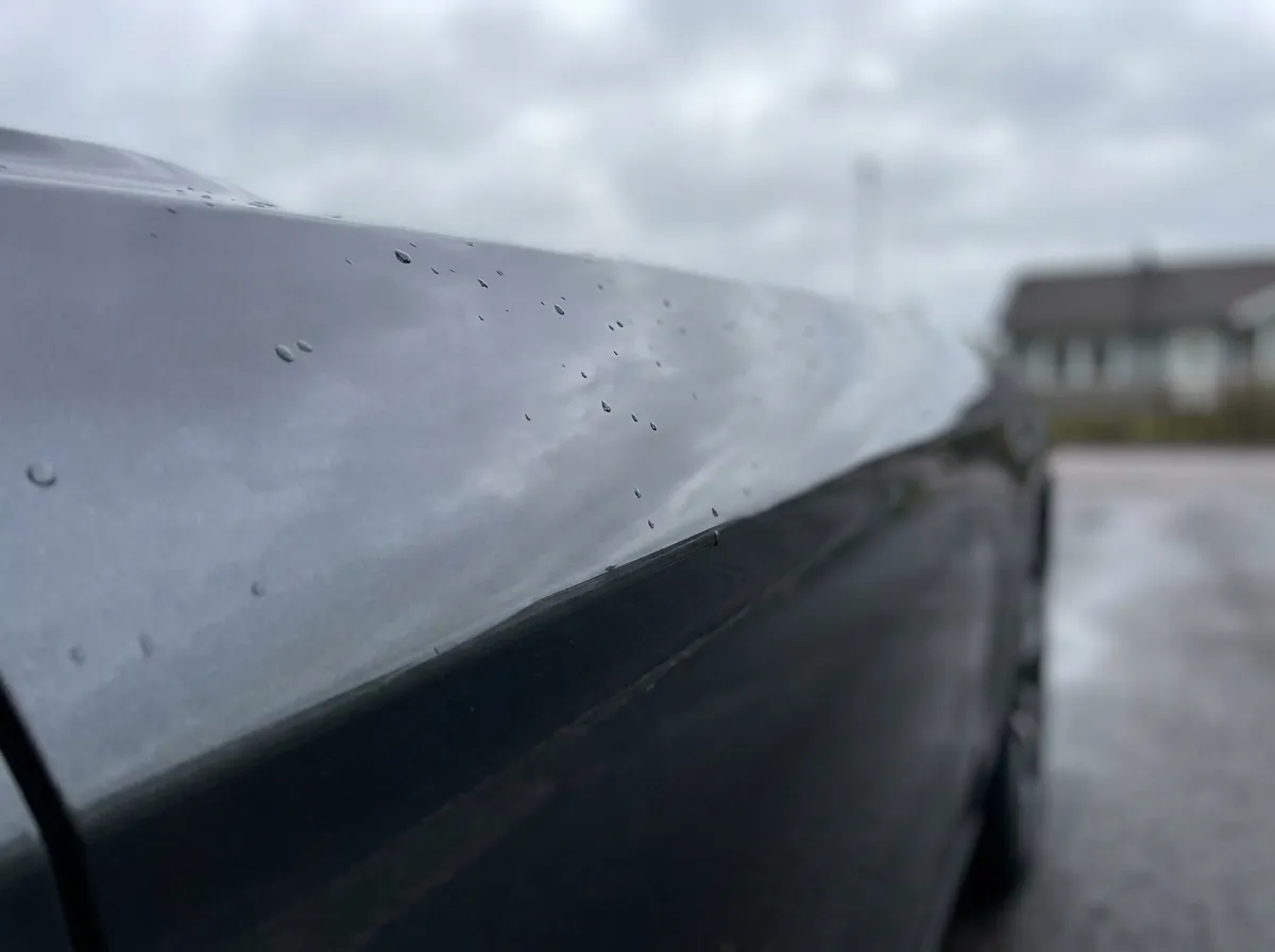 Glasslät, ren billack efter claying