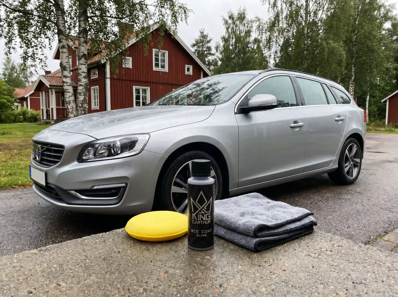 Bildmontage av King Carthur ACE Coat Glass