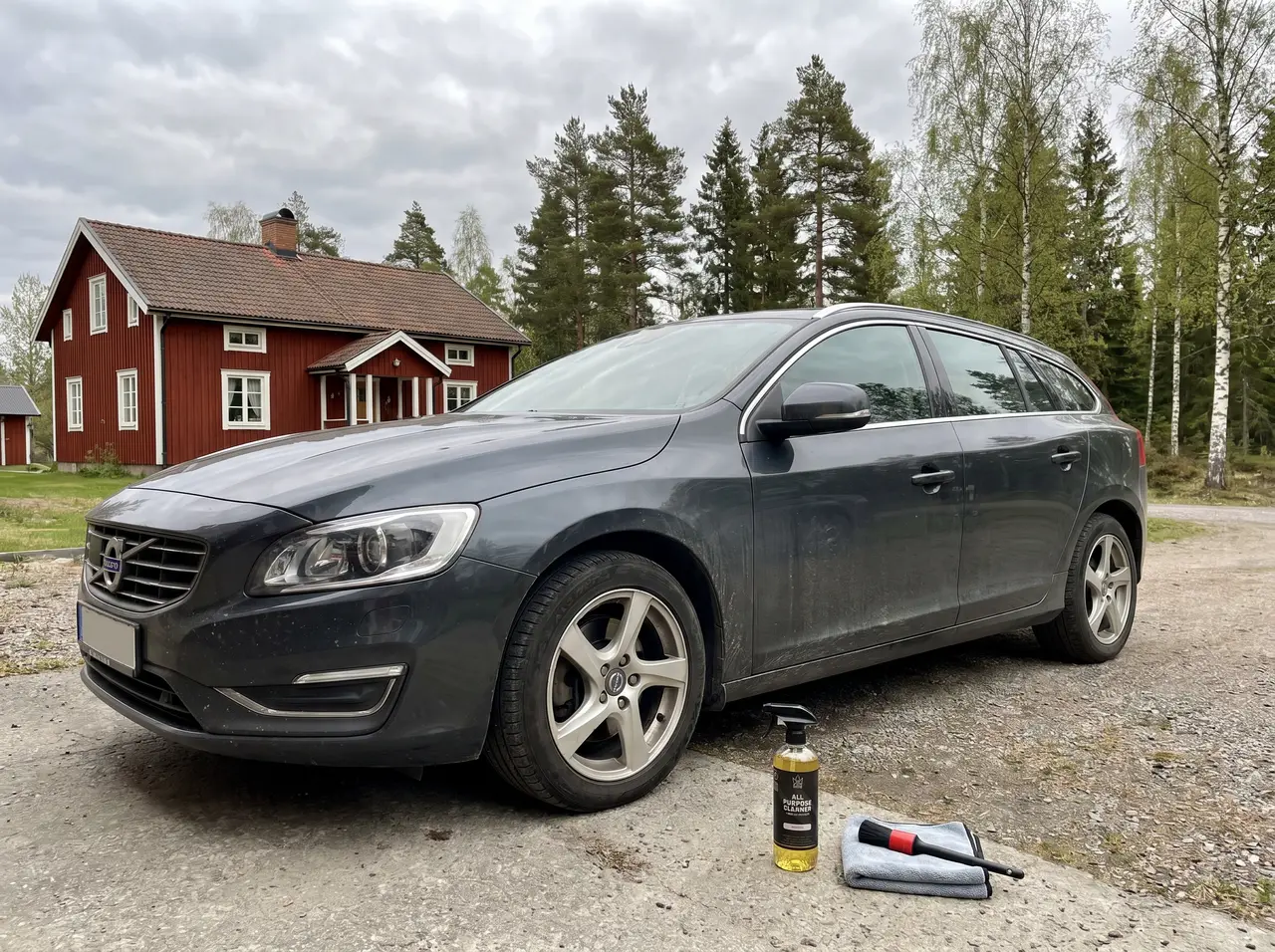 Bildmontage av King Carthur APC + Odor Eliminator